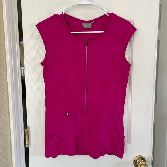 Athleta Tops - Athleta Zippered Athletic Tank Top